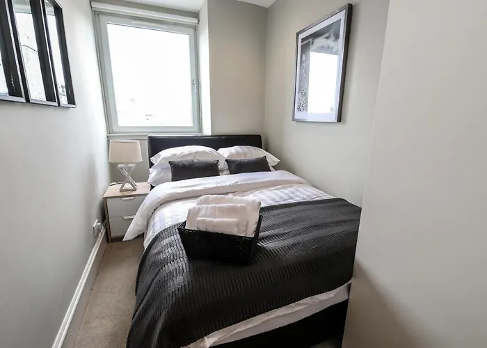 Apartment F